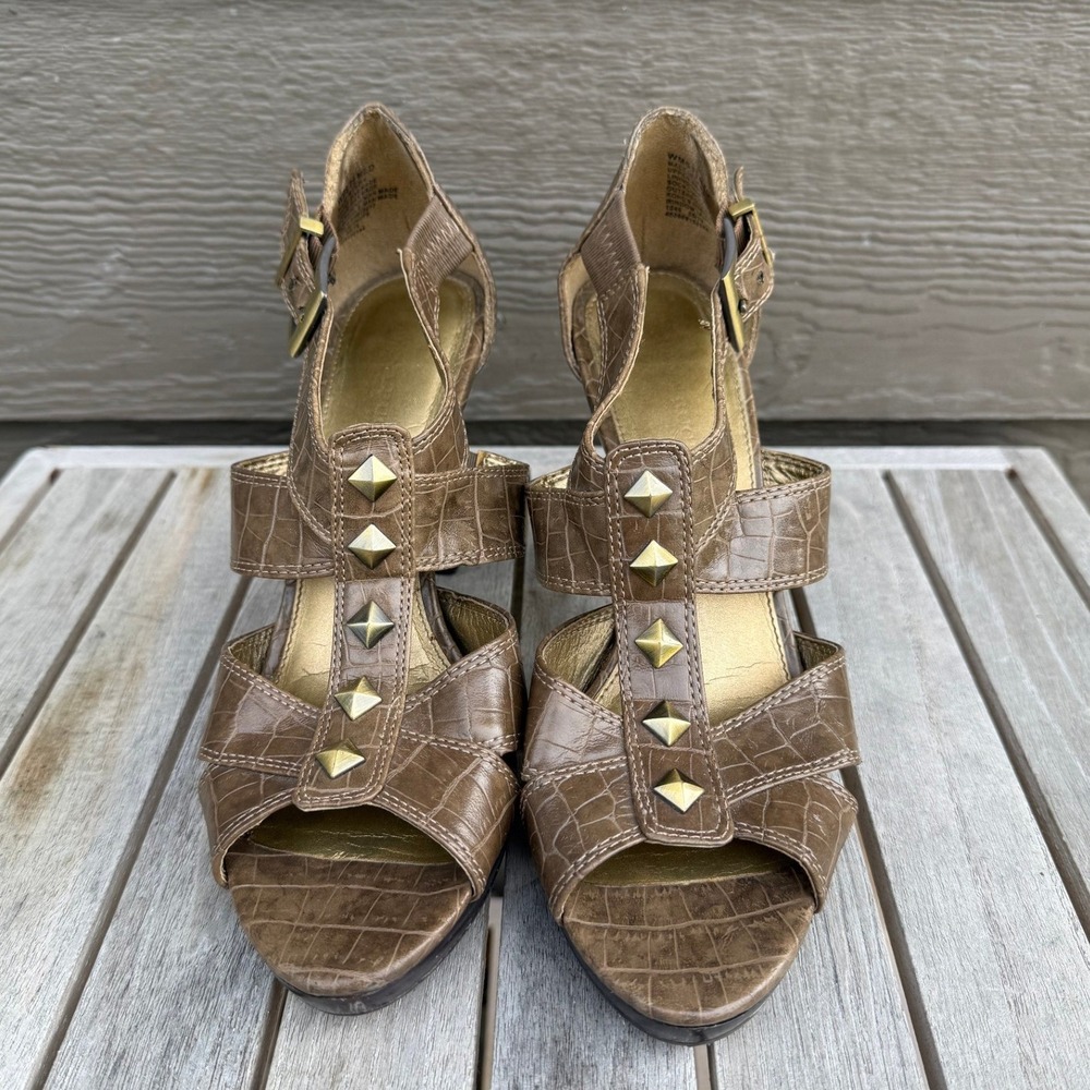 Taupe Crocodile Embossed Studded Y2K Heels Size 7.5